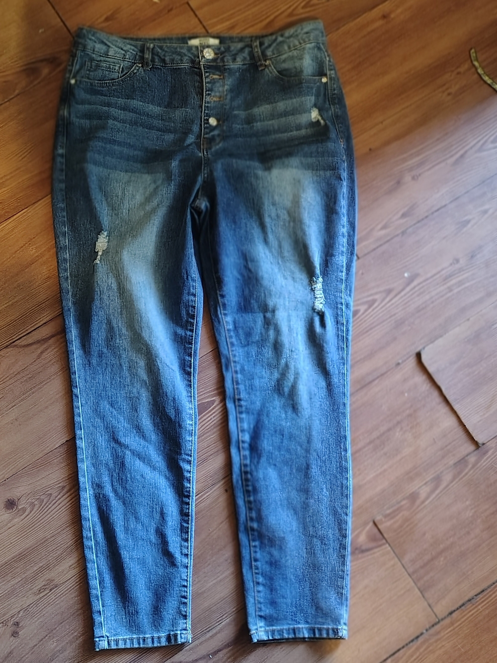 Madden Nyc Women's Distressed High-Rise Blue Jeans Size 13